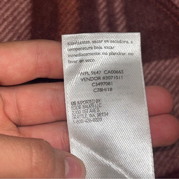 Eddie Bauer women’s micro fleece button up shirt - Picture 5 of 7